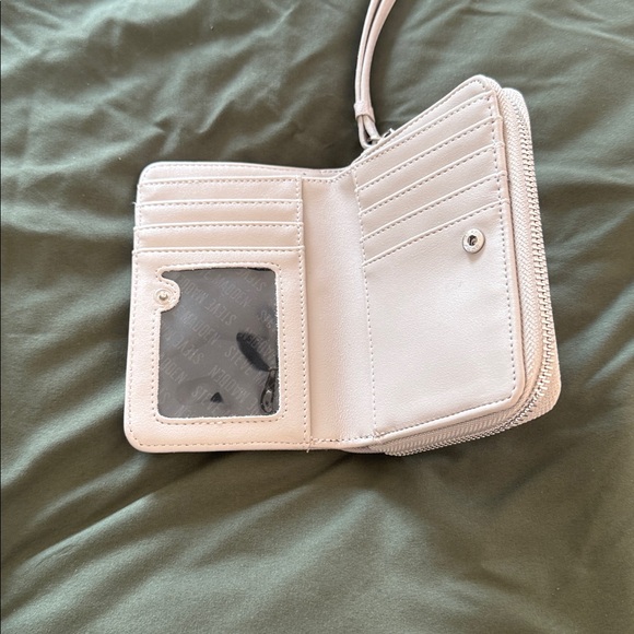 Steve Madden Wristlet Clutch - Picture 2 of 4